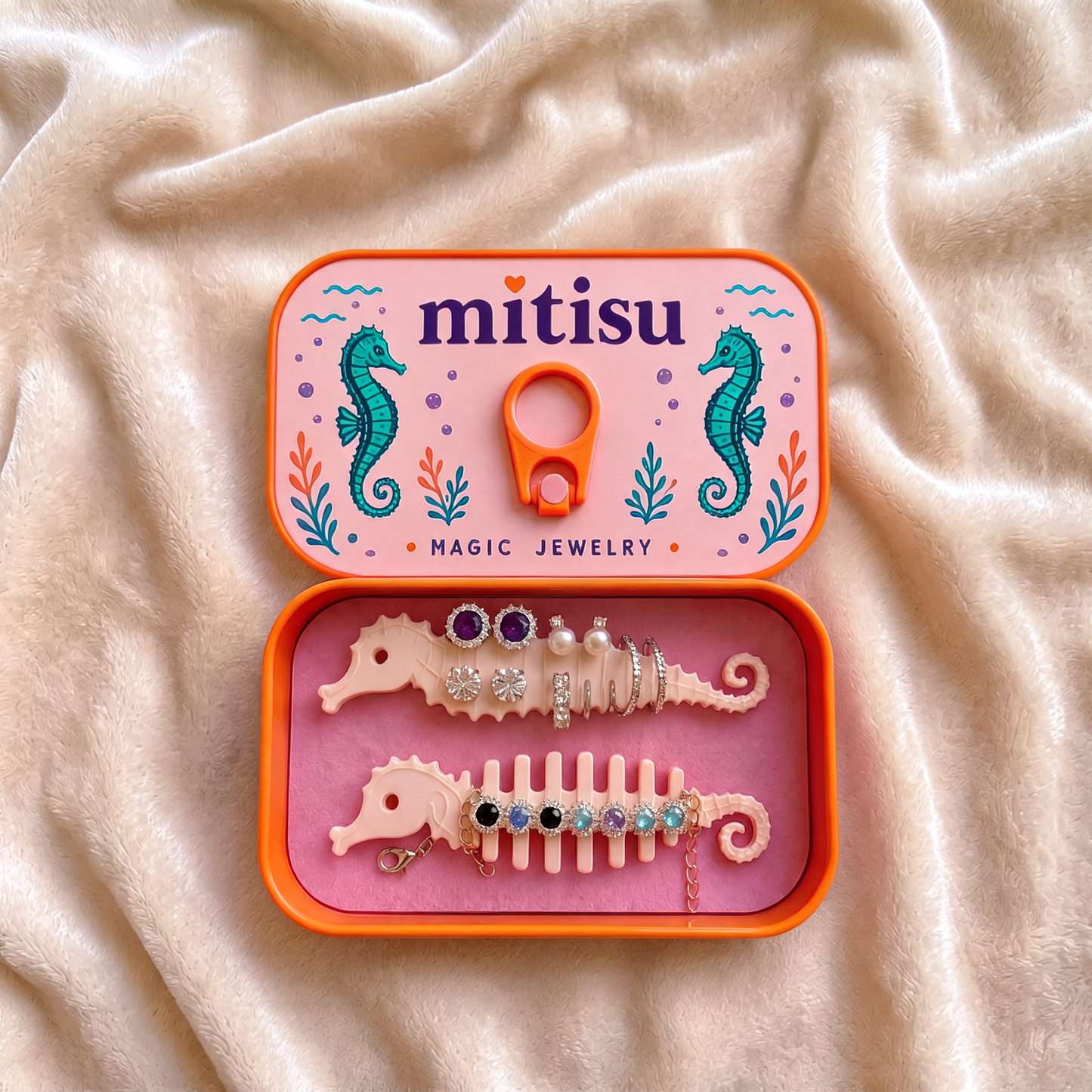 Mitisu Jewelry Case